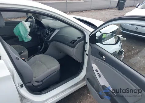 2016 Hyundai Accent Se z USA, uszkodzony, nr VIN KMHCT5AE6GU270912